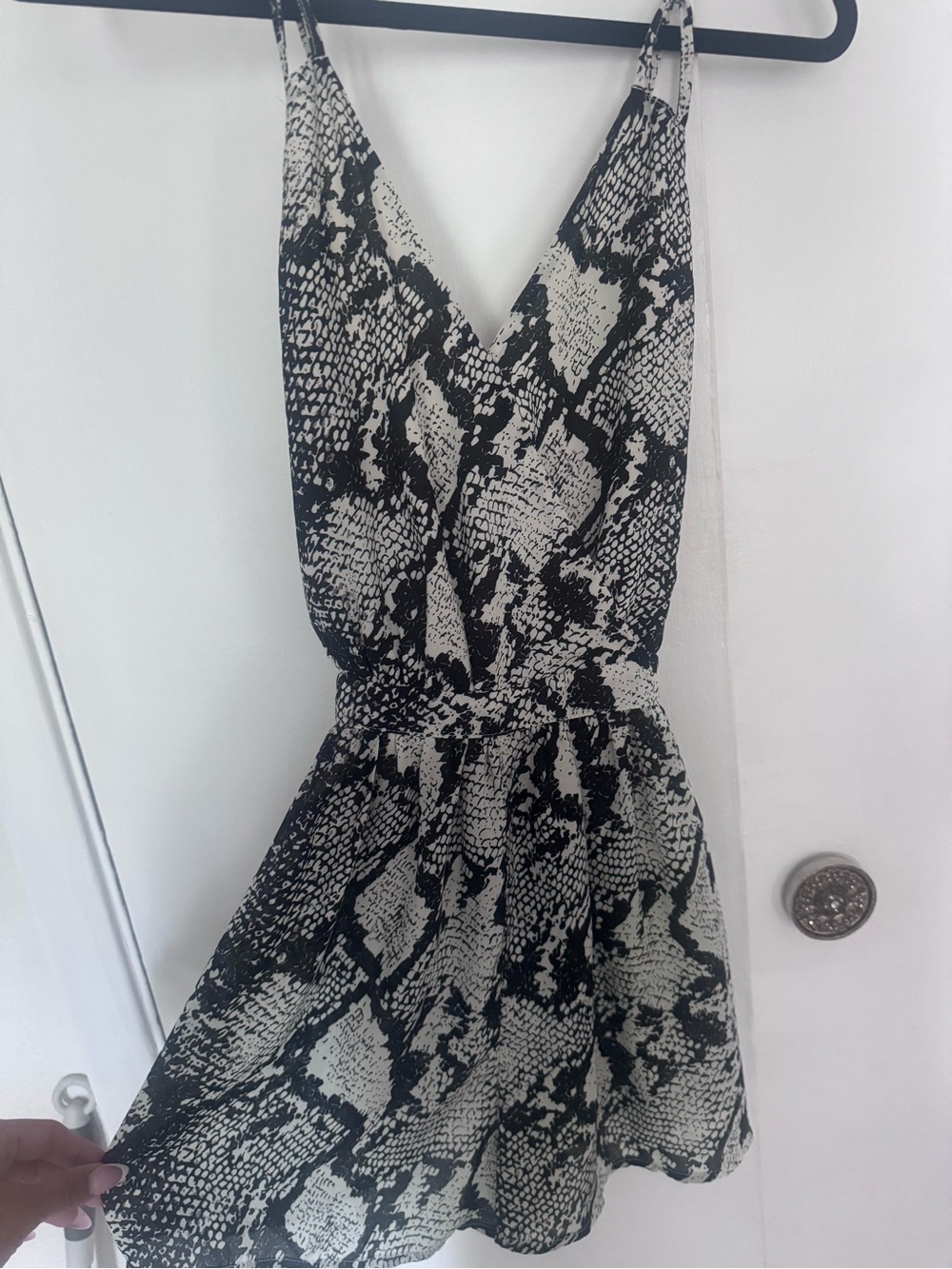 Sleeveless V-Neck Snake Print Romper in Black and Cream